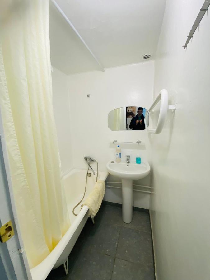 Real Home Apartments- Geroiv Dnipra Metro Station Kijów Zewnętrze zdjęcie