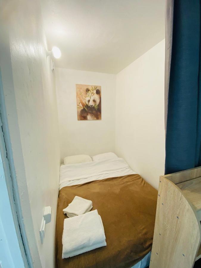 Real Home Apartments- Geroiv Dnipra Metro Station Kijów Zewnętrze zdjęcie
