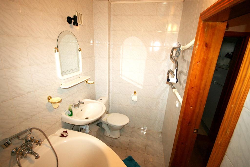 Real Home Apartments- Geroiv Dnipra Metro Station Kijów Zewnętrze zdjęcie